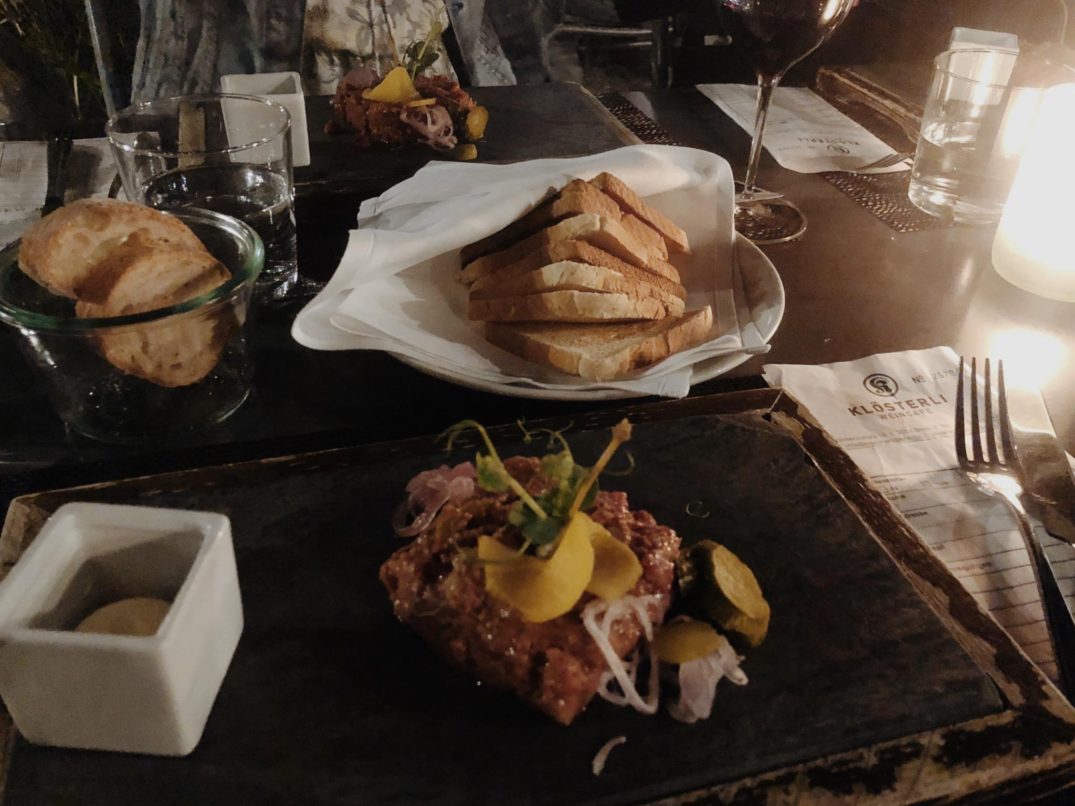 Tatar_Klösterli_Weincafe